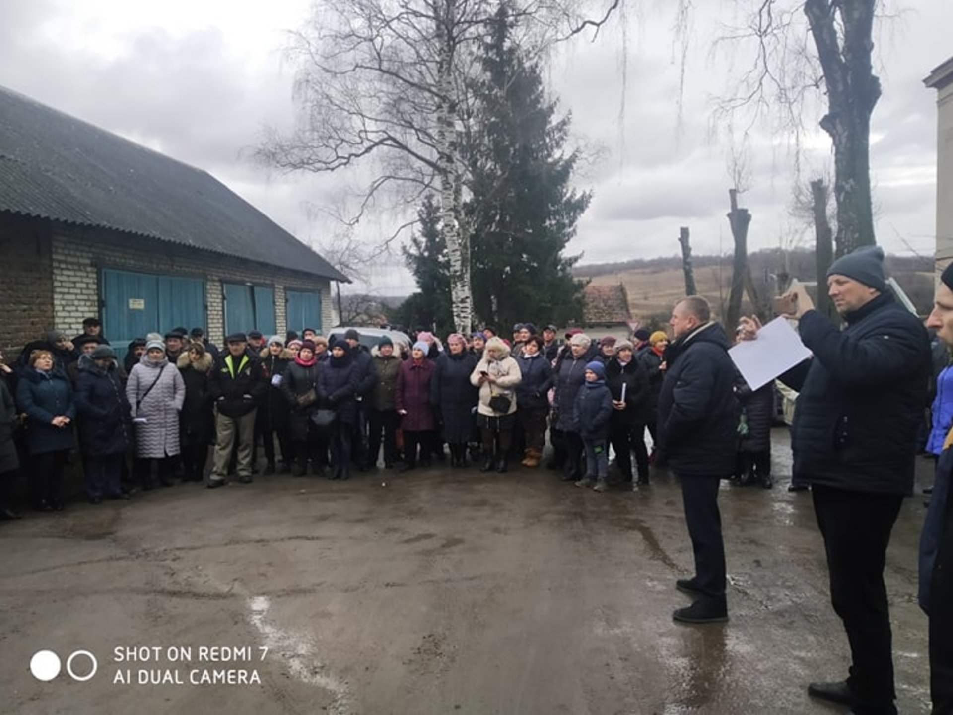 На Львівщині люди протестують з вимогою збереження місцевої лікарні. Фото: Варта1.