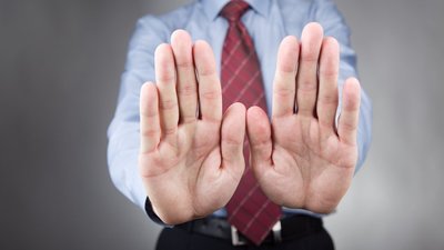Новообраних нардепів просять мити руки після туалету