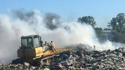 На Львівщині горіло сміттєзвалище (ФОТО, ВІДЕО)