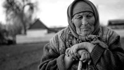 На Львівщині онук жорстоко побив свою бабусю