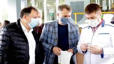 Влада Львівщини у союзі з центральною займаються лише імітацією роботи та піаром, - Синютка