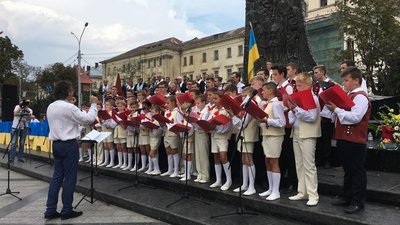 У День Незалежності львів’ян запрошують до спільної молитви - у центрі Львова «Дударик» виконає Акафіст