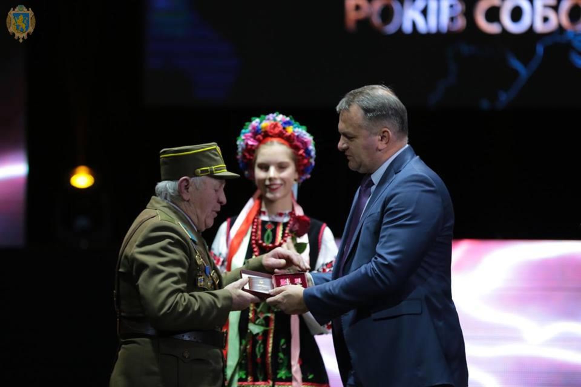 Тринадцятьох мешканців Львівщини нагородили відзнаками Президента України. Фото: прес-служба ЛОДА.
