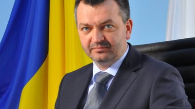 Начальник львівської податкової звільнився з посади