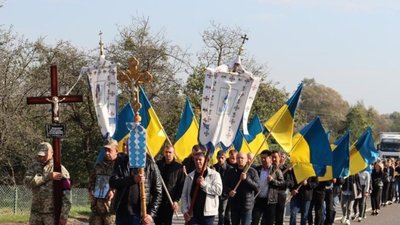 Львівщина провела в останню путь захисника України (ФОТО)