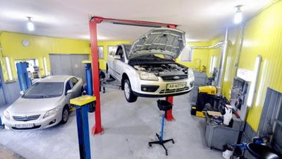 У Львові на СТО чоловіку відрізало руку