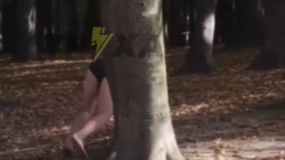 У Львові у Горіховому гаю помітили голого чоловіка