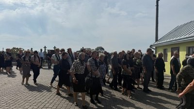 Зіболки попрощались із захисником