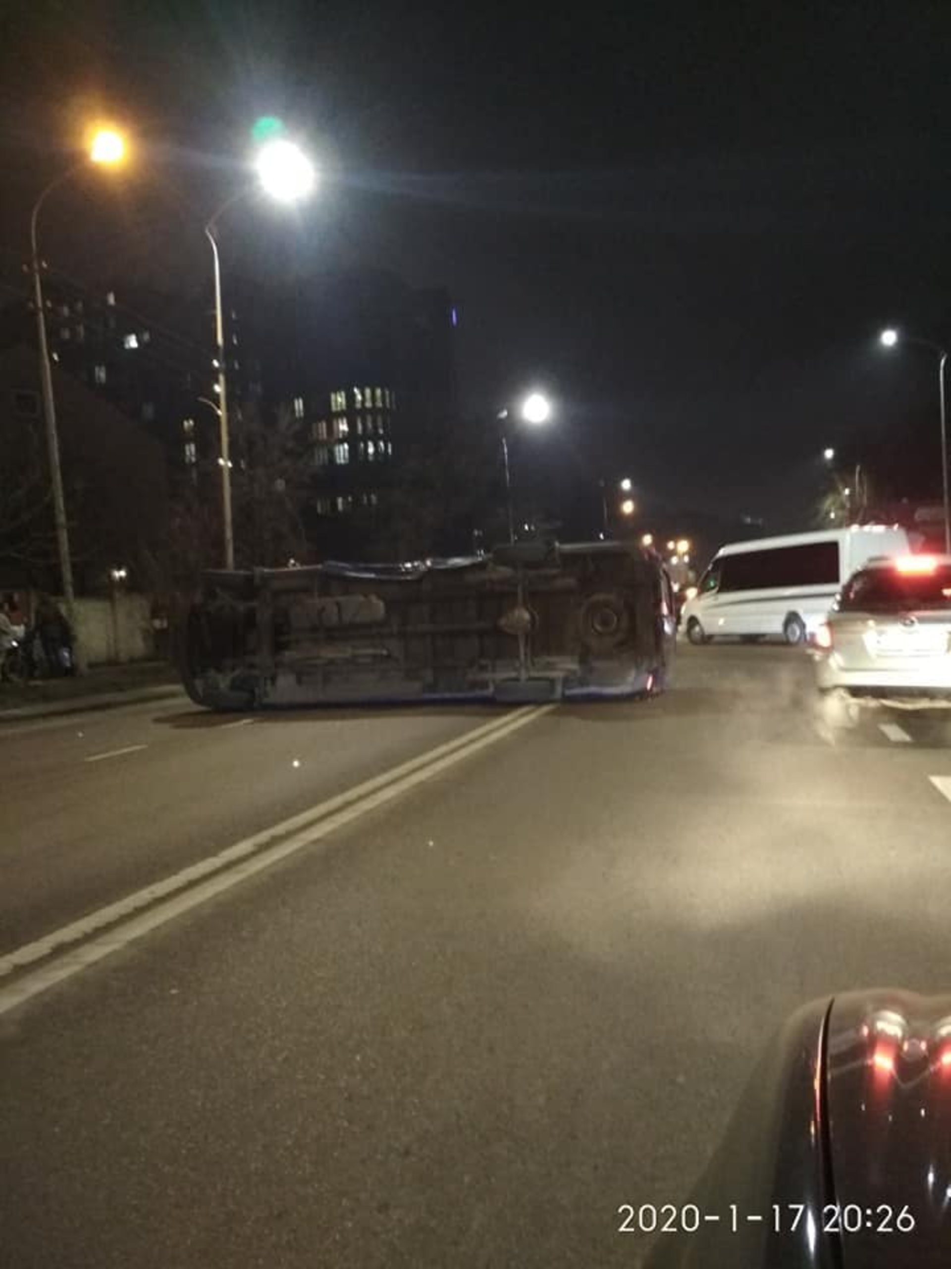 У Львові зіткнулось п’ять автомобілів. Фото Варта-1