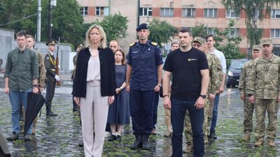 На Львівщину приїхала міністр оборони Нідерландів