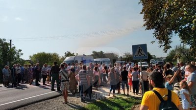 Водіям: селяни перекрили автодорогу Івано-Франківськ – Львів