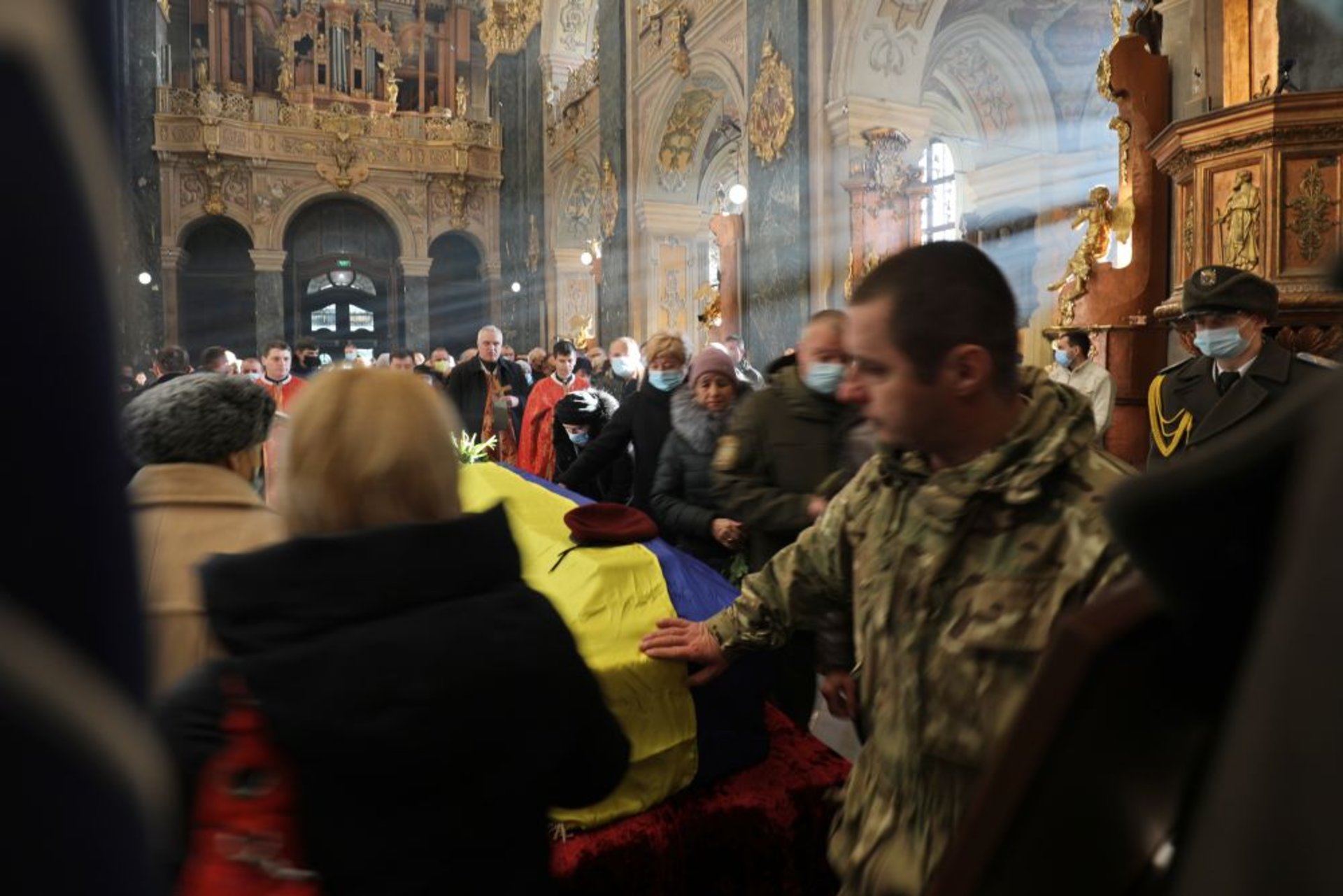 У Львові перепоховали останки кіборга Олександра Бондара, фото ЛМР