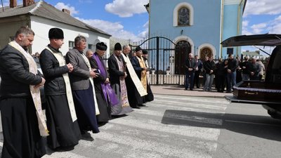 Мостиська прощаються із захисником (ФОТО)