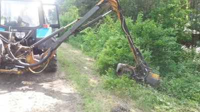 На Львівщині тривають роботи з благоустрою на дорогах державного значення (ФОТО)
