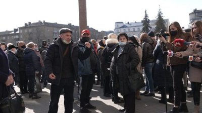 В Івано-Франківську підприємці протестували проти карантину (ФОТО, ВІДЕО)
