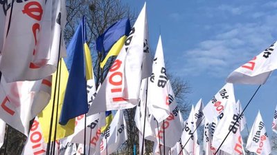 Влада і олігархи хочуть знищити малий і середній бізнес, - Синютка
