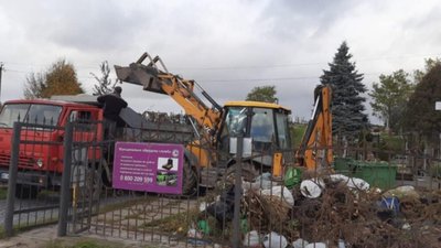 У Львові впорядковують кладовища