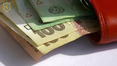 На Львівщині роботодавцям  нагадують про відповідальність за несвоєчасну виплату заробітної плат
