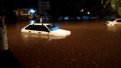 Одесу затопило (ФОТО, ВІДЕО)
