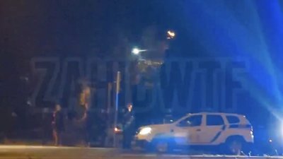 У Львові на одному з мостів збили людину (ВІДЕО)