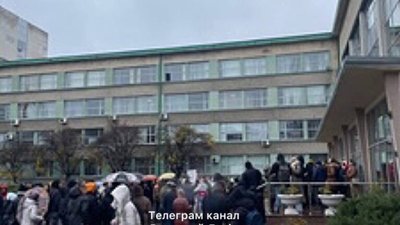 Свободівські маніпулятори прийшли під стіни Львівської політехніки