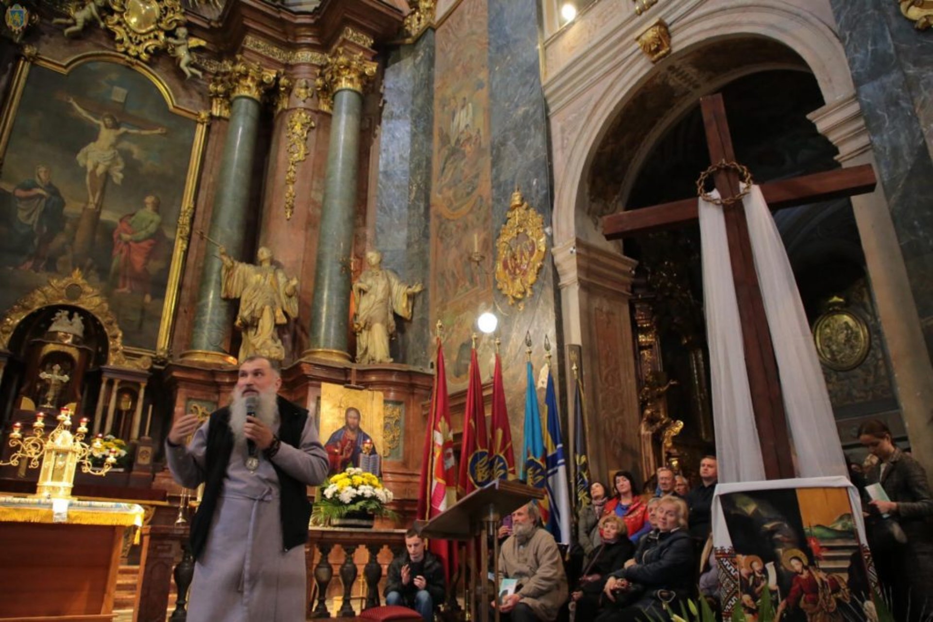 «Таїнство зустрічі» - на Львівщині презентували нову книгу владики Венедикта