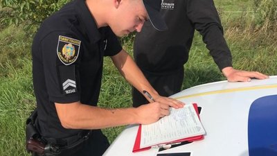 На Львівщині 17-річний хлопець в неадекватному стані побив підлітка (ВІДЕО)