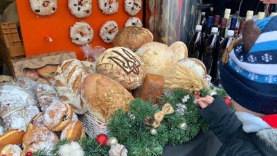 ​​Понад 35 фермерів-крафтовиків презентували продукцію власного виробництва на «Ярмарку Різдвяних Традицій» у Львові