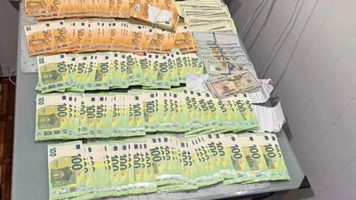 На Львівщині чоловік ввіз в Україну 17 автомобілів під виглядом гуманітарної допомоги