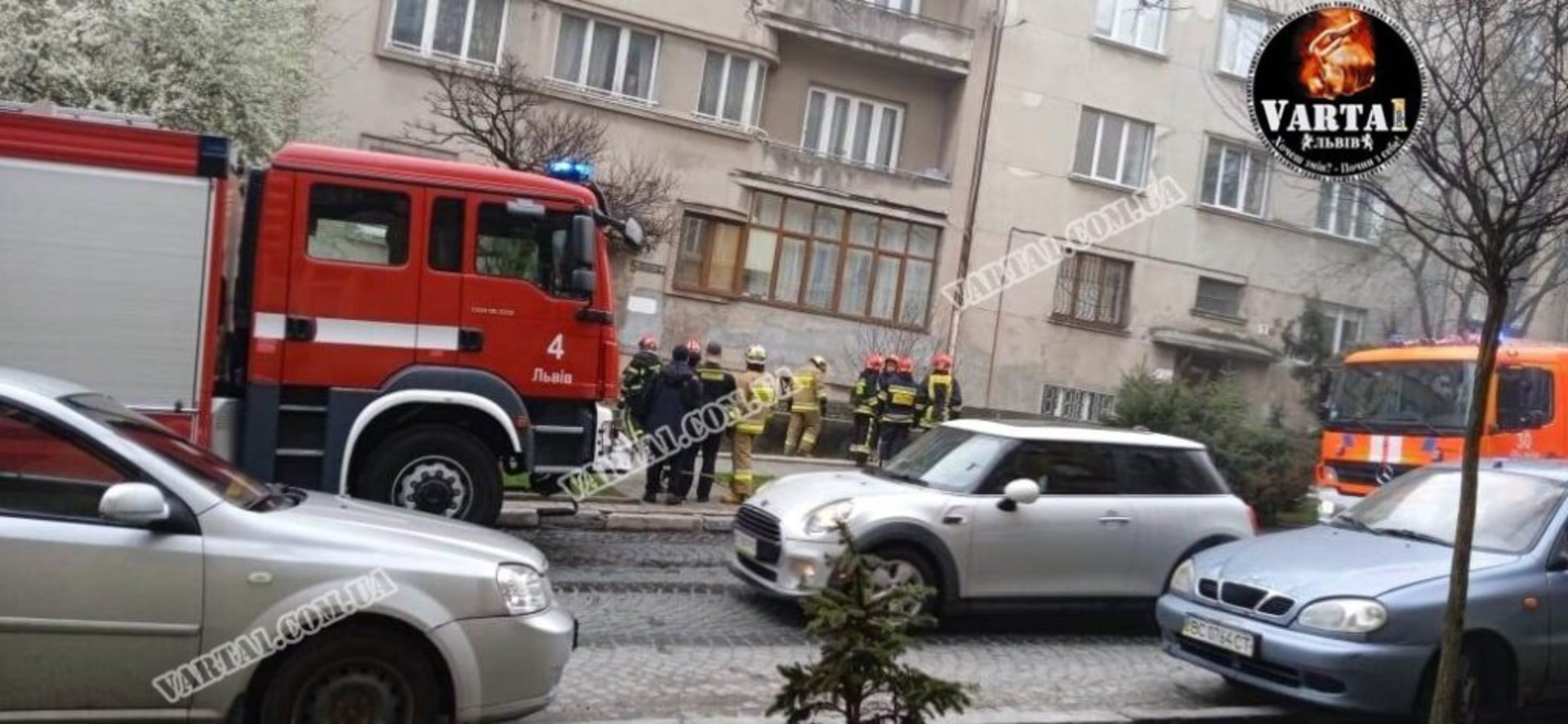 У Львові через пожежу ускладнений рух транспорту