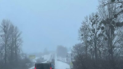 На Львівщині ускладнений рух з Жовкви до Львова