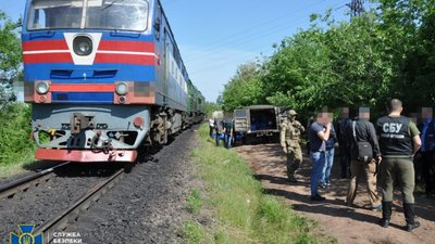 У Миколаєві викрили маcштабне розкрадання дизельного пального Укрзалізниці (ВІДЕО)