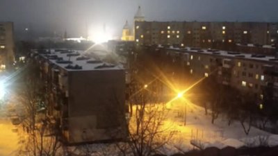У Львові у небі виникли дивні спалахи