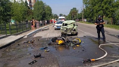 На Львівщині внаслідок ДТП загинув мотоцикліст (ФОТО)