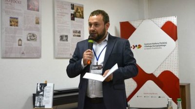 Екс-співробітник Генконсульства Польщі намагався “відкупитися” від військової служби за 800 євро