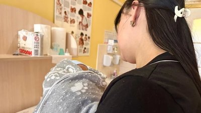 У Львові лікарі допомогли народити двох діток