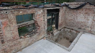 Біля Львова виявили ймовірну криївку (ФОТО, ВІДЕО)