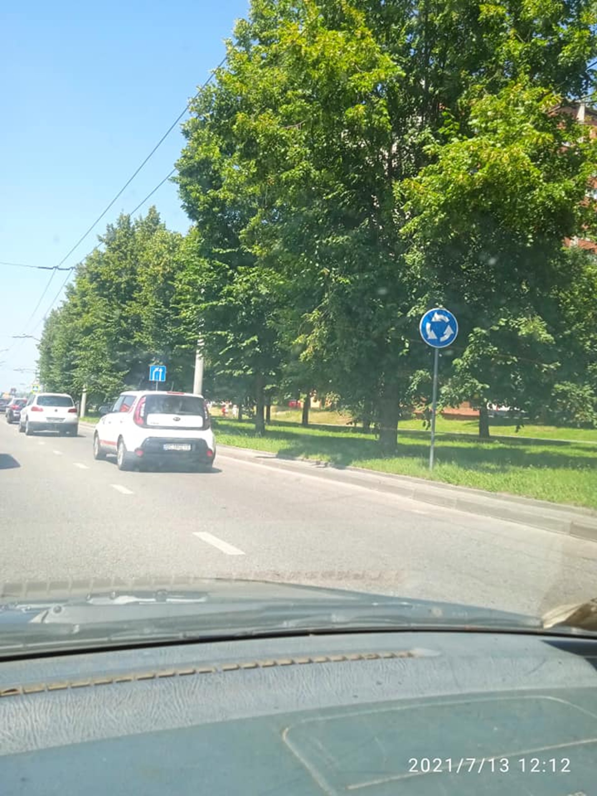 У Львові штучно закорковують вулицю Наукову, фото Львів без корків