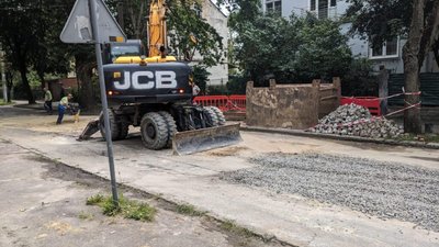 У Львові вкрадуть свіжу бруківку