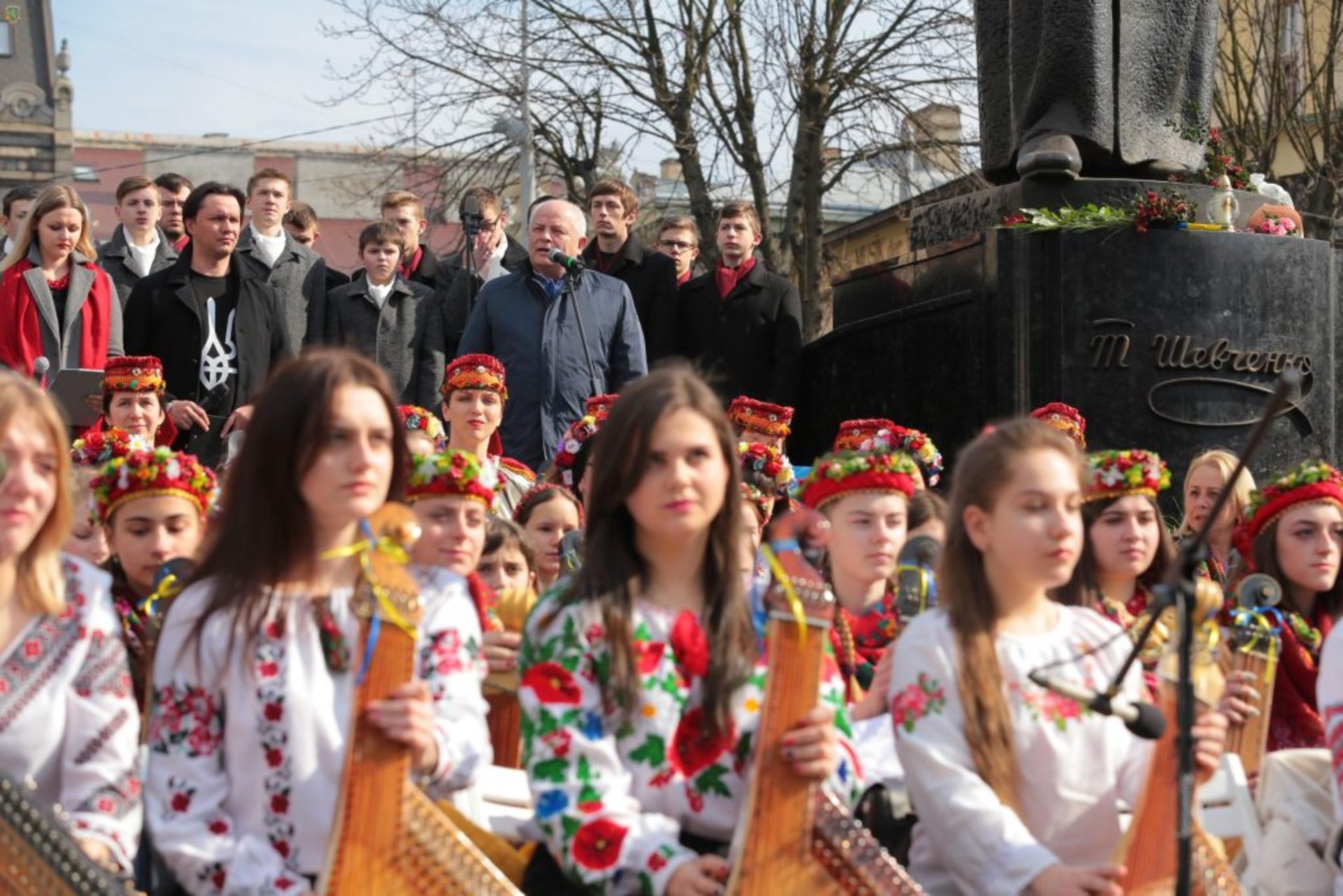 Львівщина урочисто відзначила 205-ту річницю з дня народження Тараса Шевченка. Фото прес-служба ЛОДА