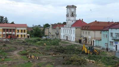 На Львівщині знищили сквер