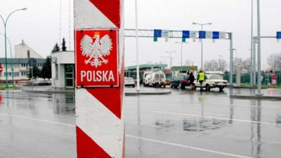 Польща продовжує заборону на в'їзд іноземців до 12 червня