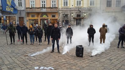 У Львові пройшла акція проти корупції (ФОТО)