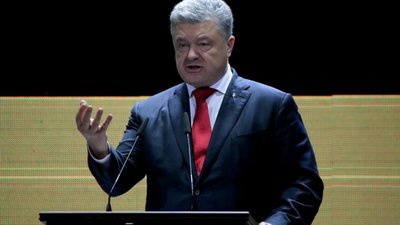 Порошенко підпише закон про припинення дії договору про дружбу з Росією