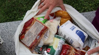 У Дрогобичі за два дні роздали 700 продуктових наборів для ВПО
