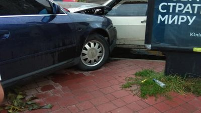 У Львові встановлюють обставини ДТП, в якій постраждав 7-річний хлопчик