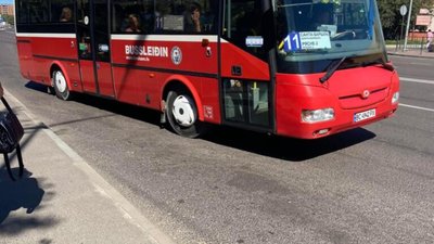 У Львові на один із маршрутів повернулись великі автобуси