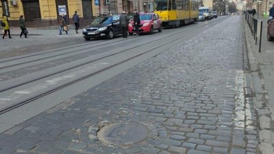 У Львові на Городоцькій не розминулись автомобілі (ФОТО)