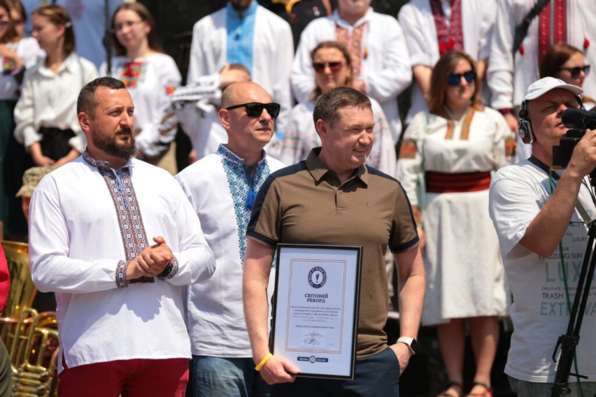 У Львові встановили рекорд із виконання пісні "Ой у лузі червона калина", фото Максима Козицького