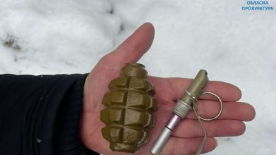 47-річного львів’янина судитимуть за незаконний збут бойових гранат
